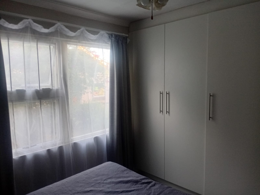 To Let 2 Bedroom Property for Rent in Beacon Bay Eastern Cape